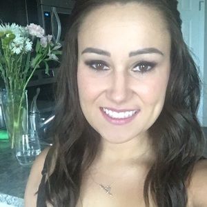 Meet your Posher, Jami